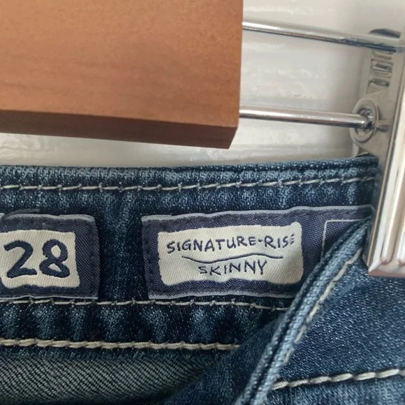 Miss Me Jeans - Picture 8 of 12